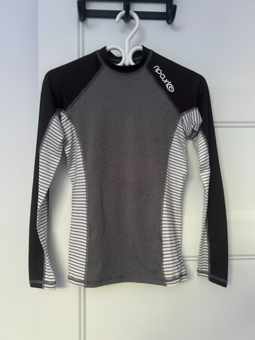 Rip Curl rashguard